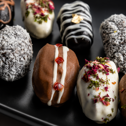 Stuffed Dates Gift Box - 12 Premium Medjool Dates